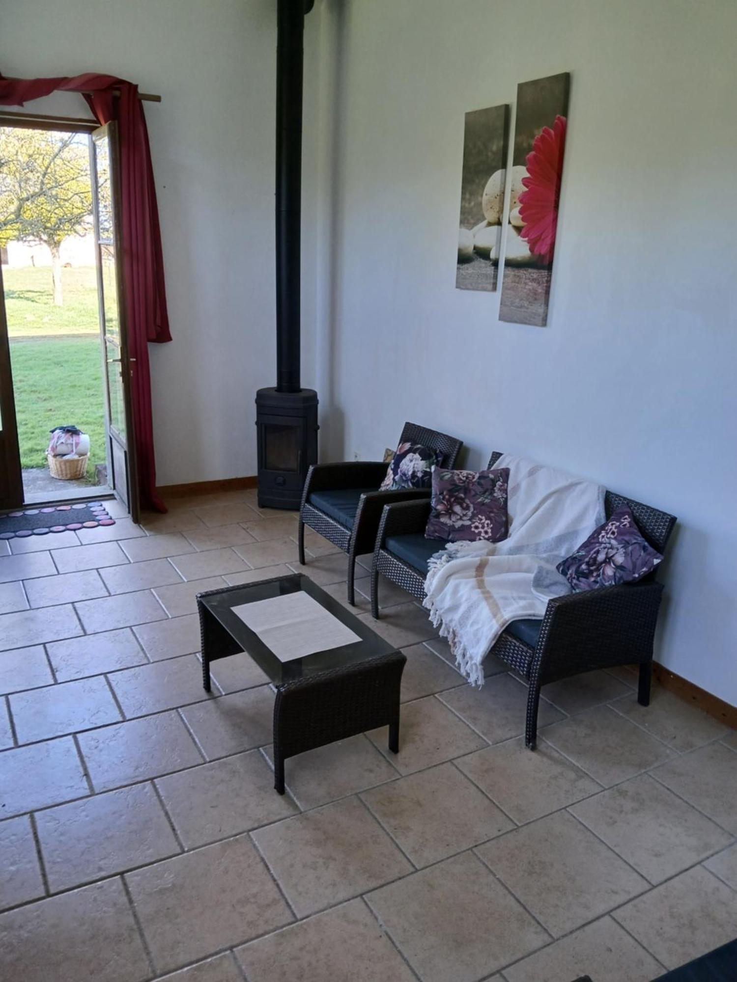 Bed and Breakfast Domaine Des Ifs Le Pin  Exterior foto